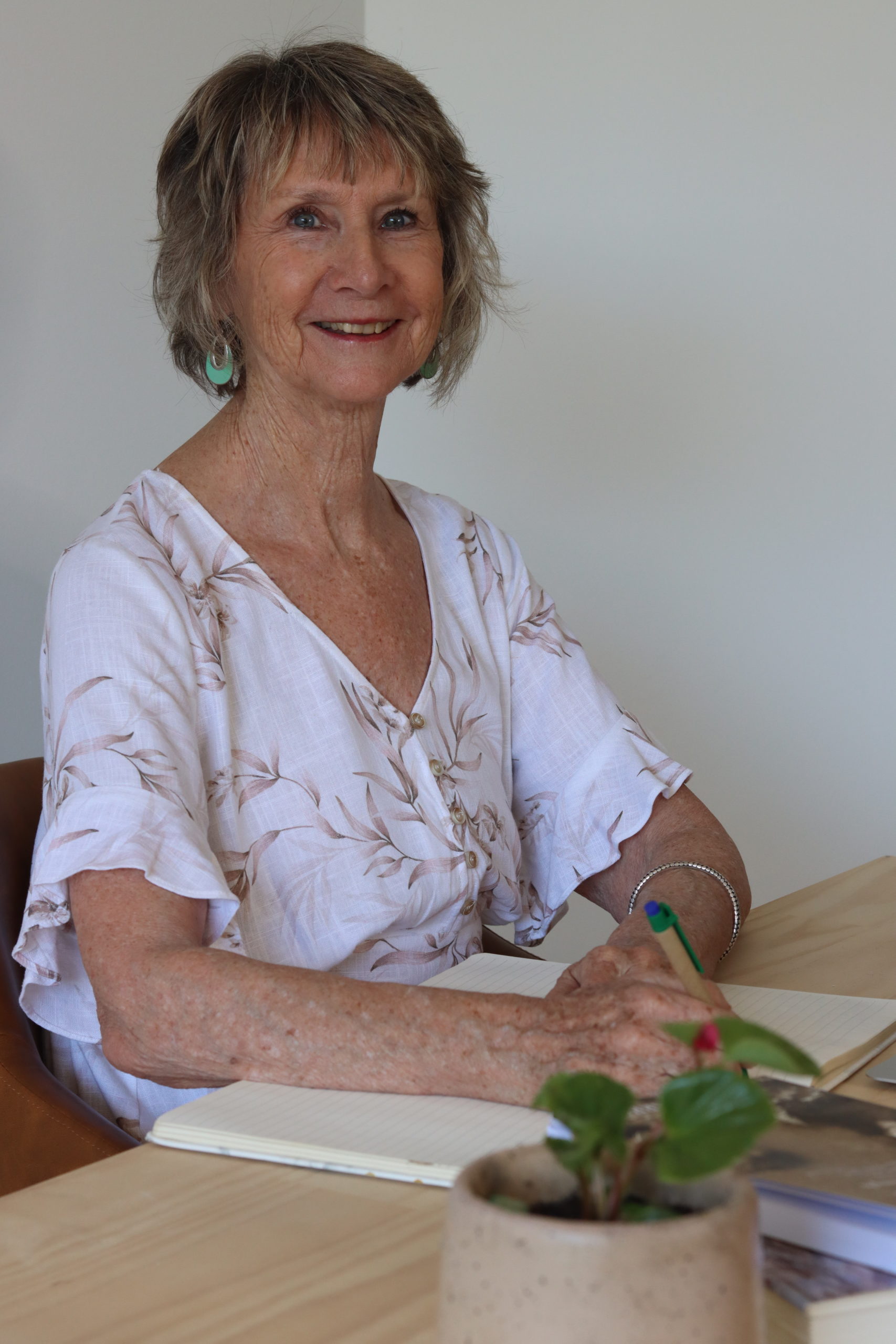 Book Editors Gold Coast - Gail Tagarro